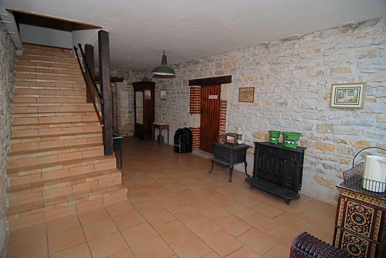 Chambres D'Hotes Domaine Du Bourg Gannay-sur-Loire Dış mekan fotoğraf